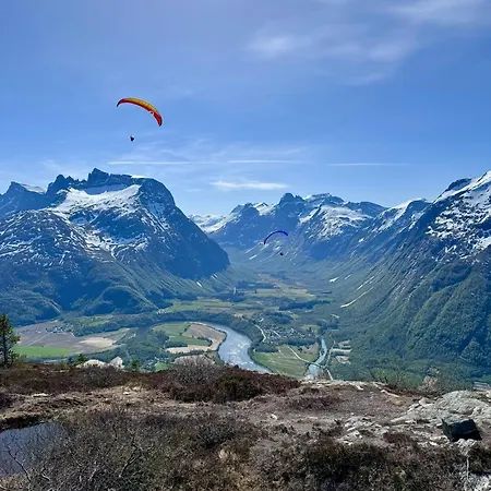 Utsikten Kongen Apartment Andalsnes